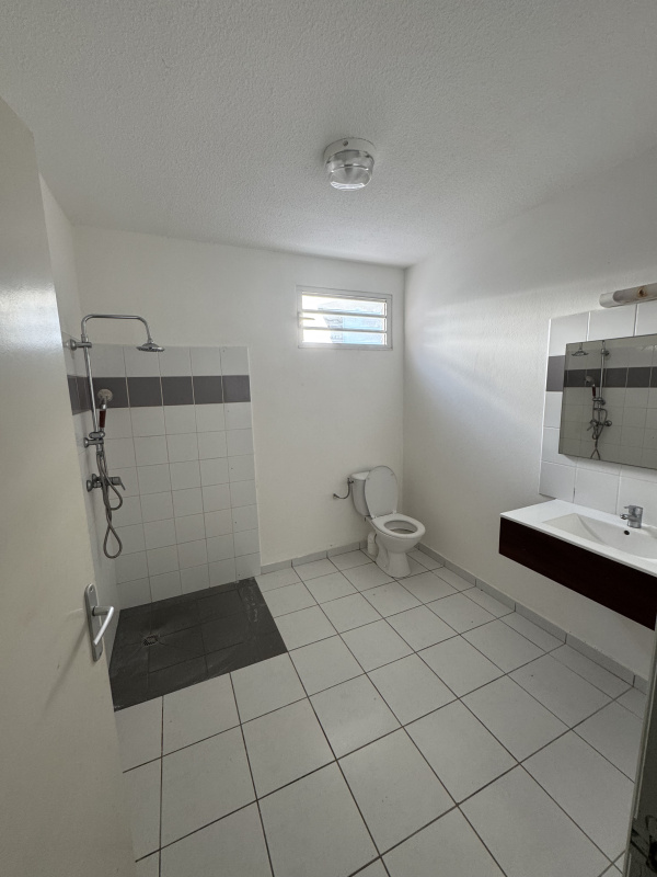 Offres de vente Rez de jardin Cayenne 97300