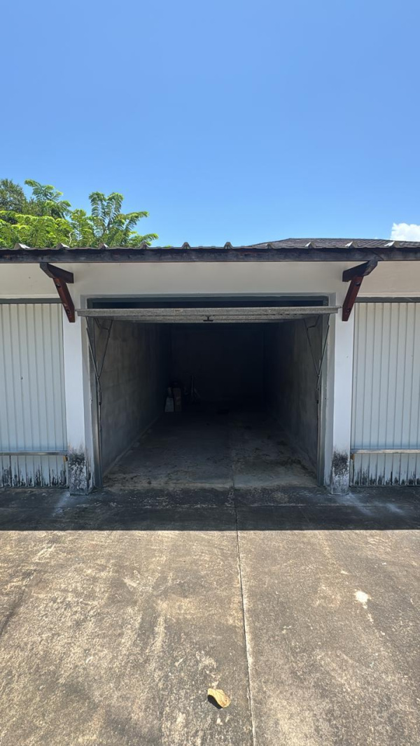 Offres de vente Garage Cayenne 97300